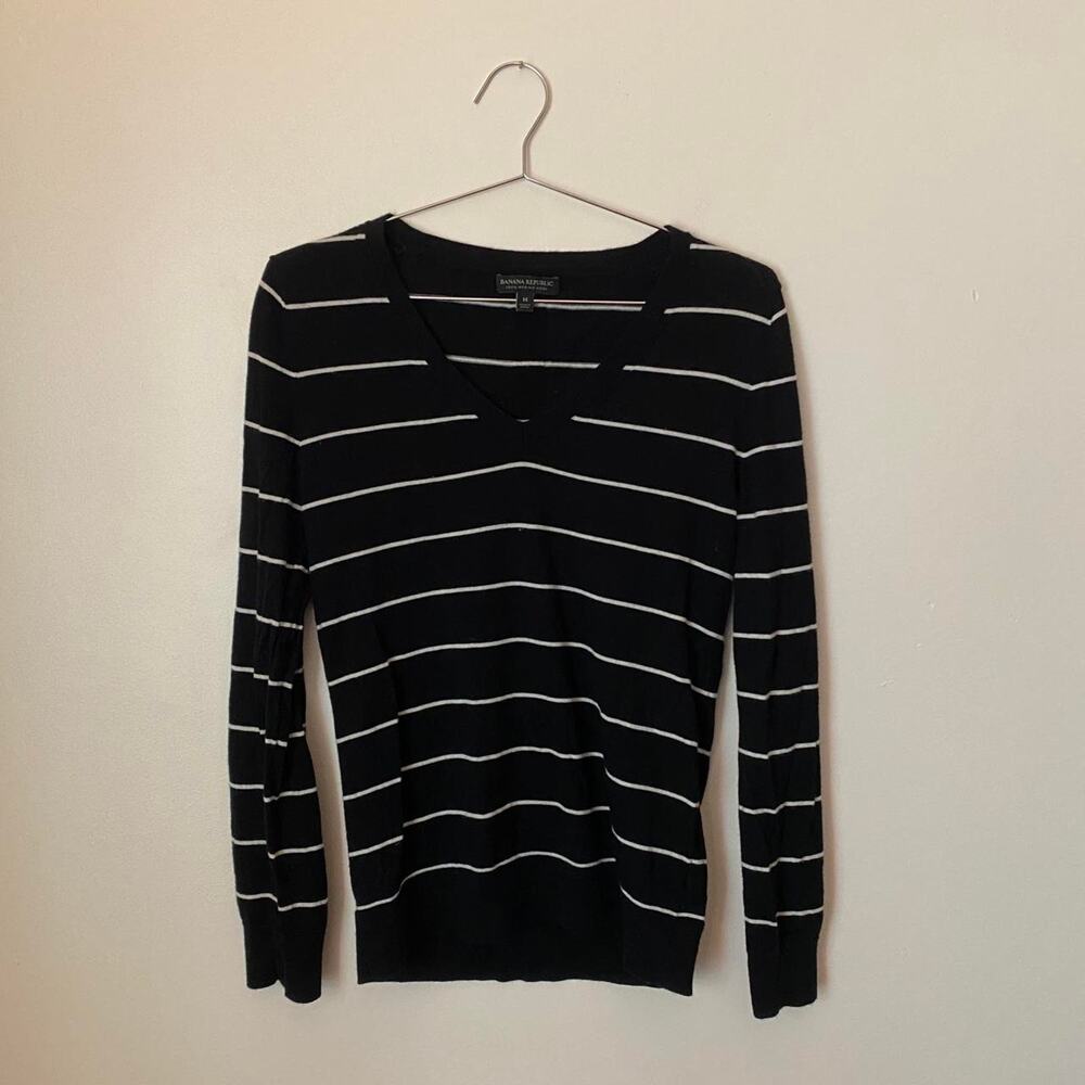 Vintage Banana Republic Striped V-Neck Long Sleeve Women's M